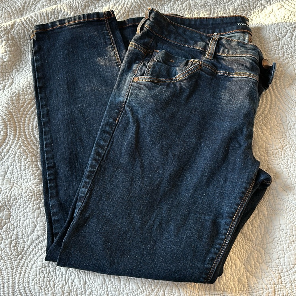 Size 34 heavy weight jeans by Tom Tailor. Slim leg 28 inch inseam